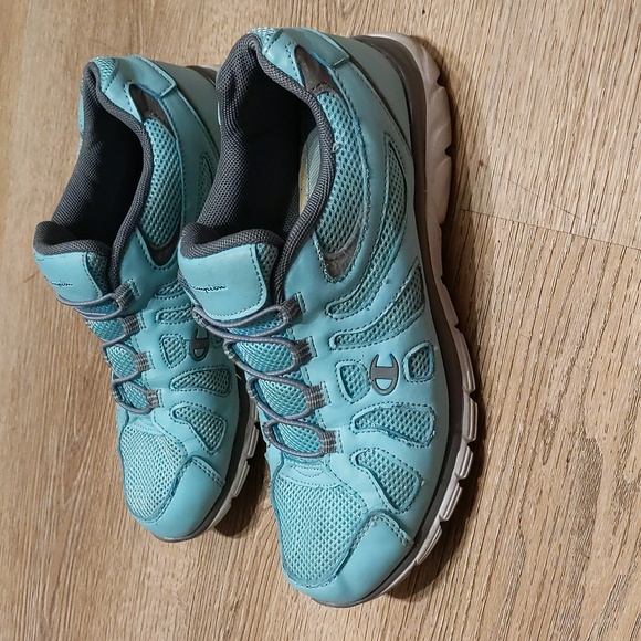 Champion women's athletic shoes size 8 - Picture 2 of 5